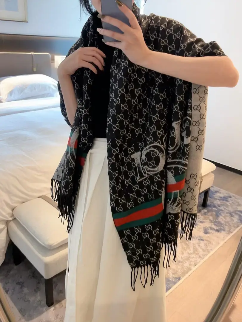 V2986-💴28.58$GUCCI gallery