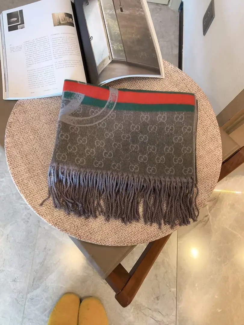 V2986-💴28.58$GUCCI gallery