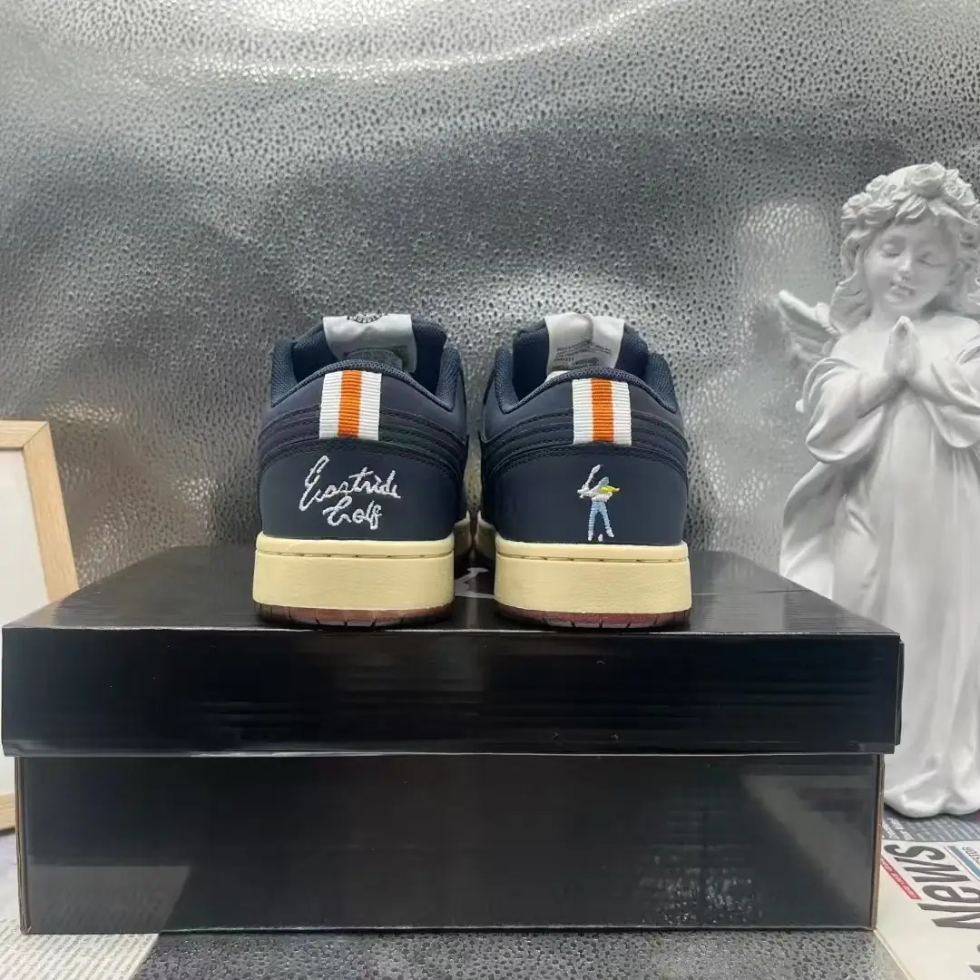 V2989-💴29.77$AJ1 gallery