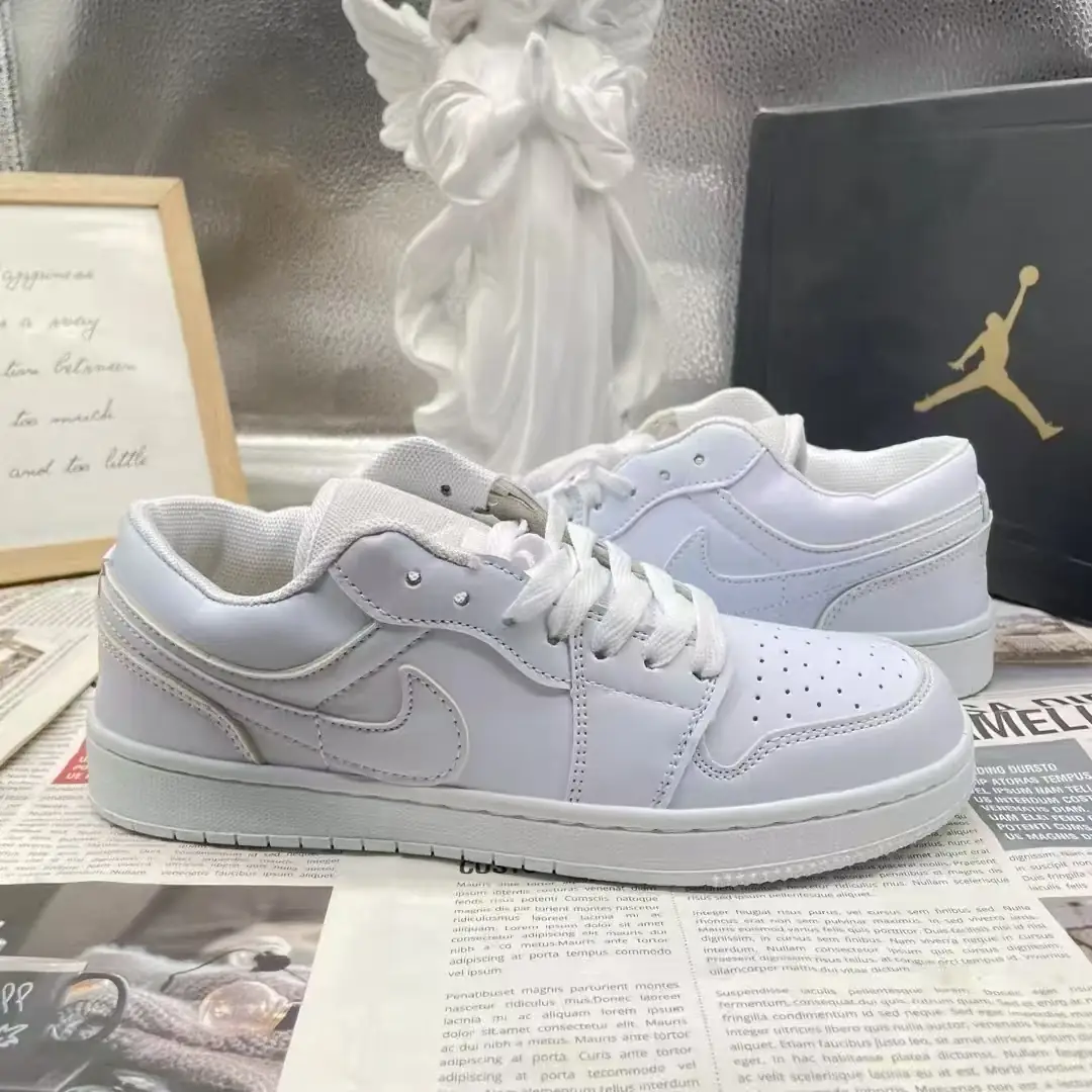 V2989-💴29.77$AJ1 gallery