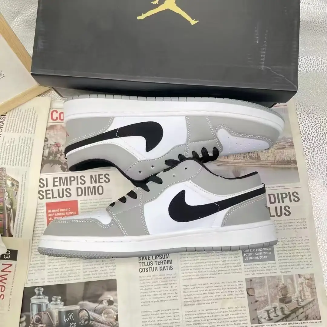 V2989-💴29.77$AJ1 gallery