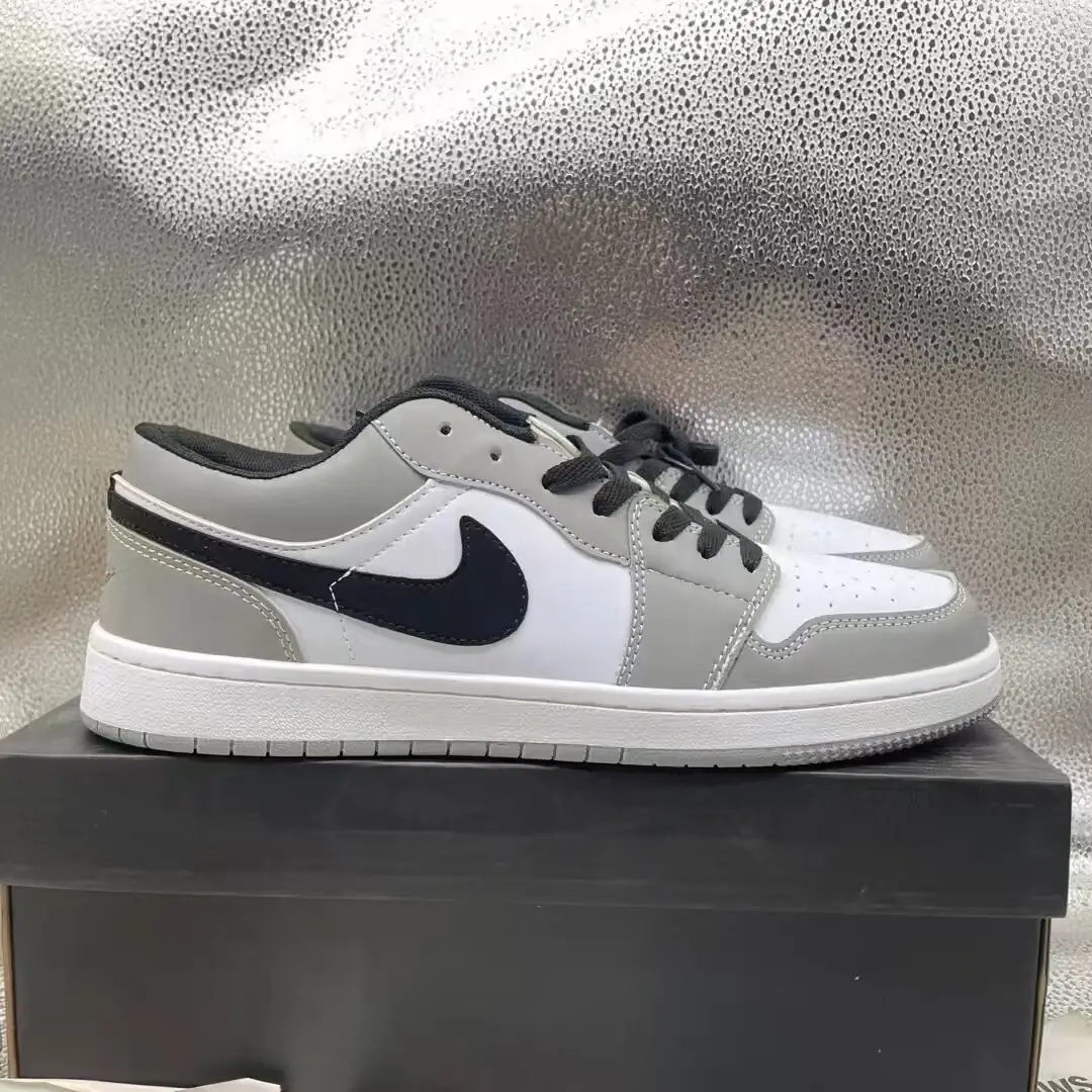 V2989-💴29.77$AJ1 gallery