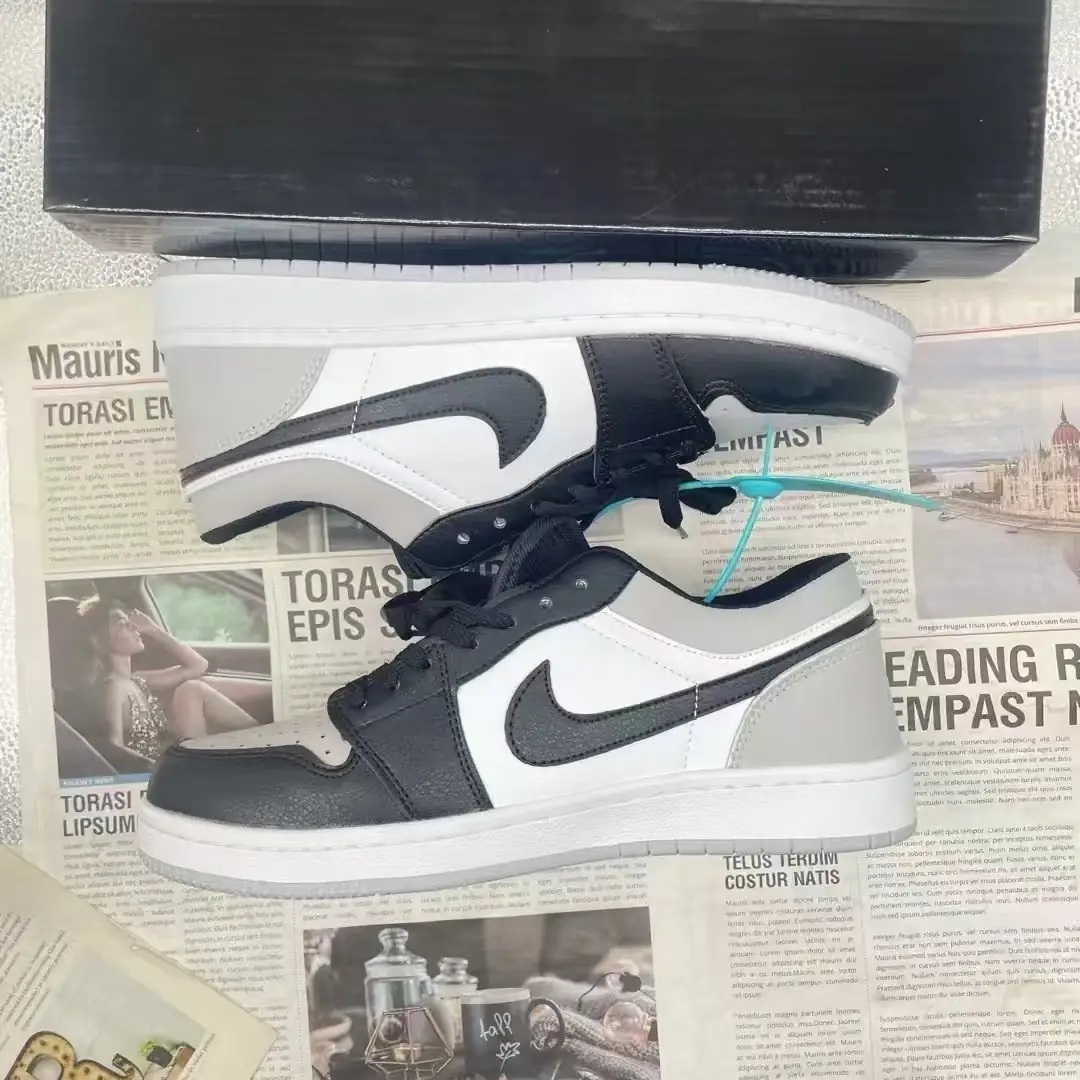 V2989-💴29.77$AJ1 gallery