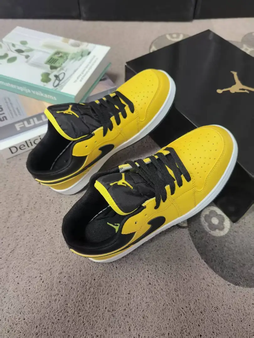 V2989-💴29.77$AJ1 gallery