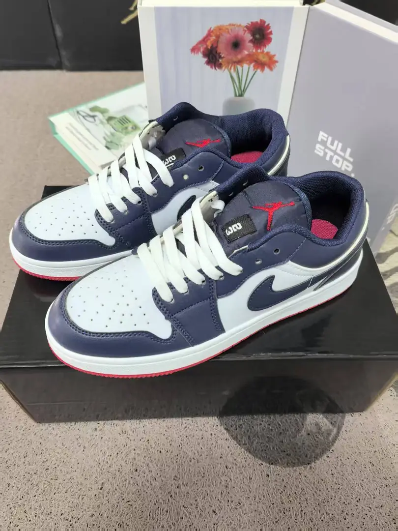 V2989-💴29.77$AJ1 gallery