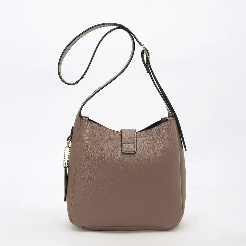 V2997-💴28.66$Coach gallery