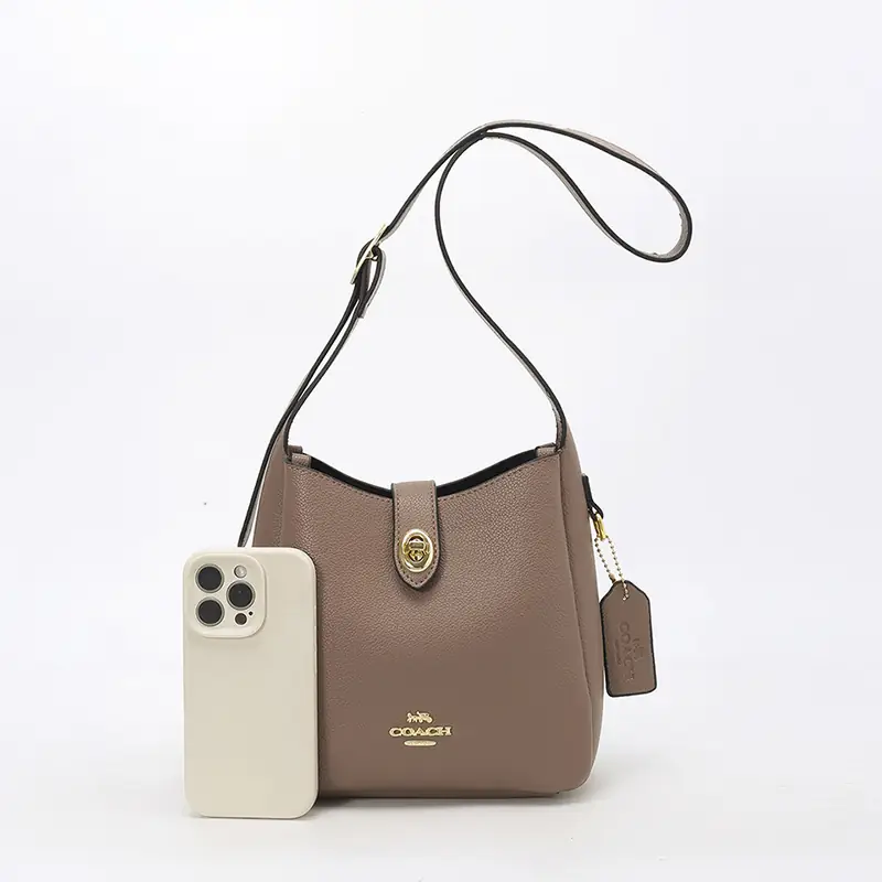 V2997-💴28.66$Coach gallery