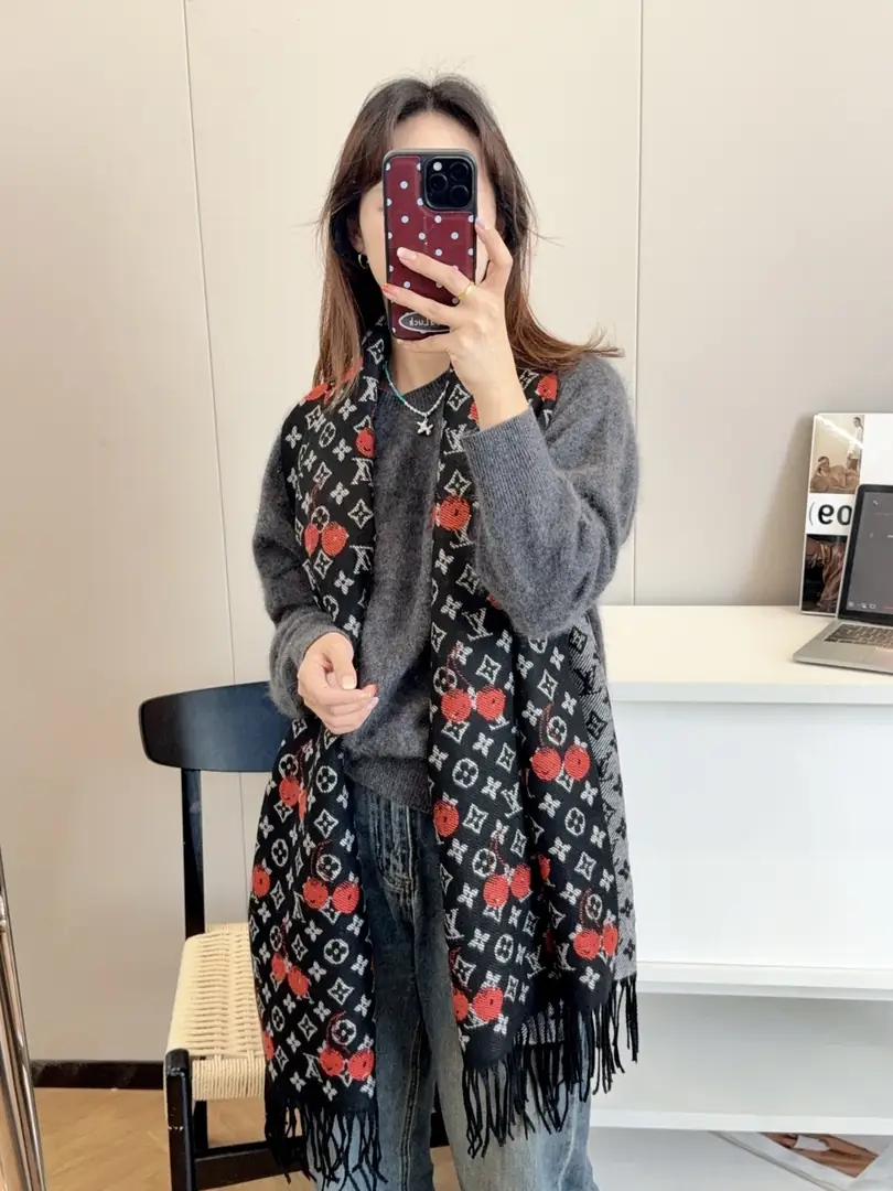 V3001-💴30.99$LV gallery