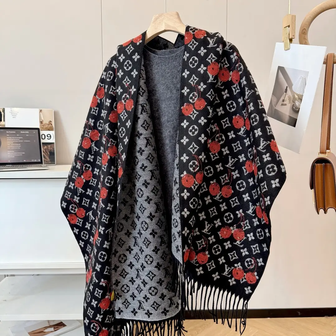 V3001-💴30.99$LV gallery