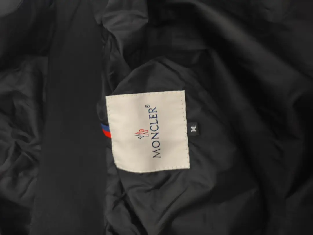 V3010-💴46.88$Moncler gallery