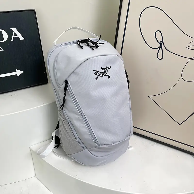 V3018-💴31.22$ARCTERYX gallery