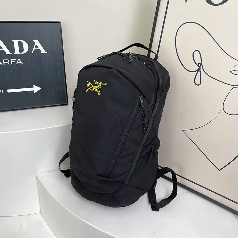 V3018-💴31.22$ARCTERYX gallery