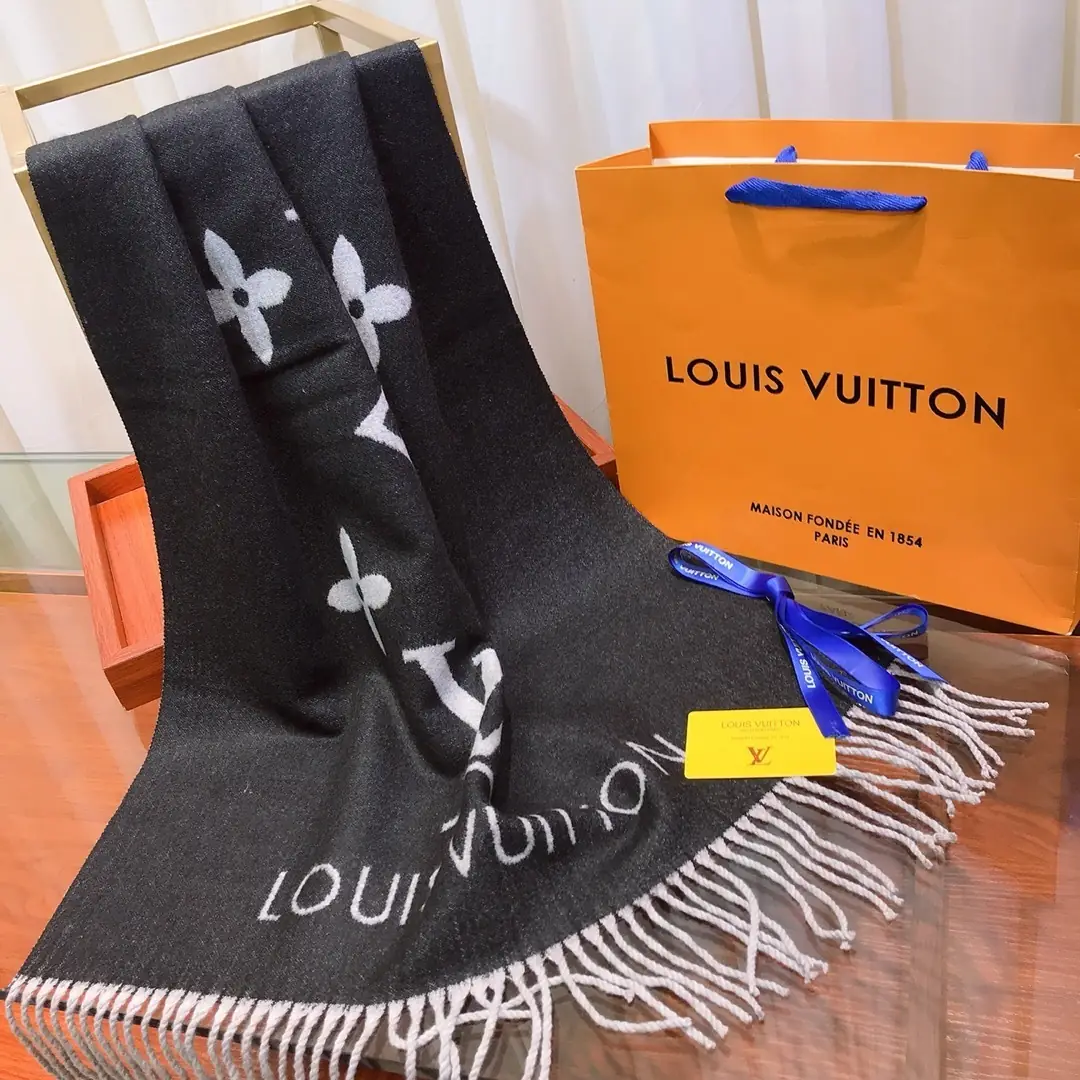 V3027-💴25.99$LV gallery