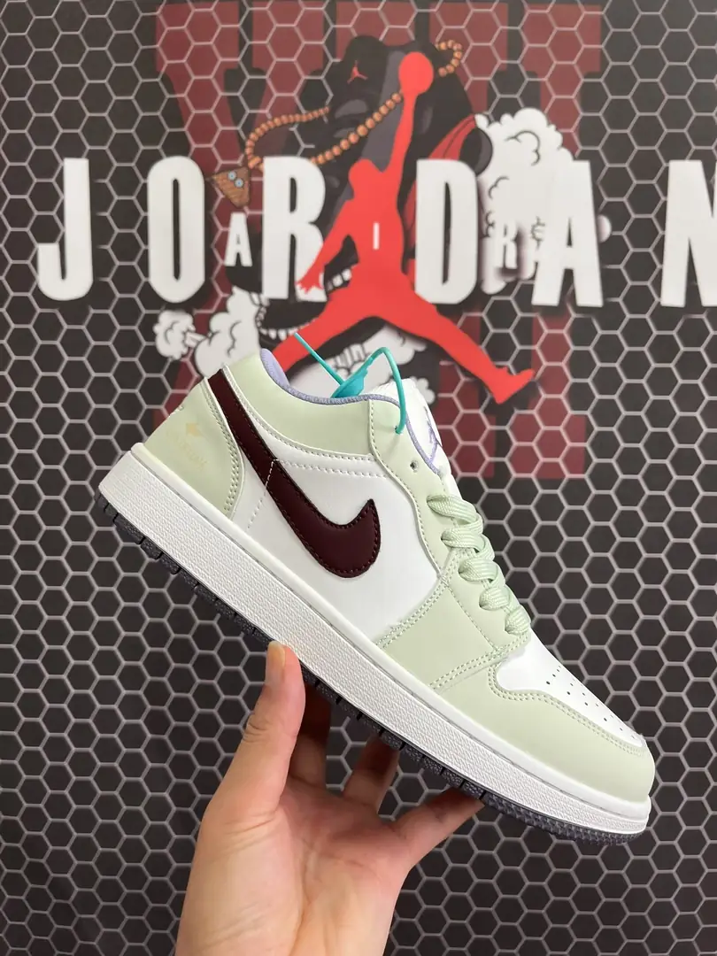 V3037-💴36.74$AJ gallery