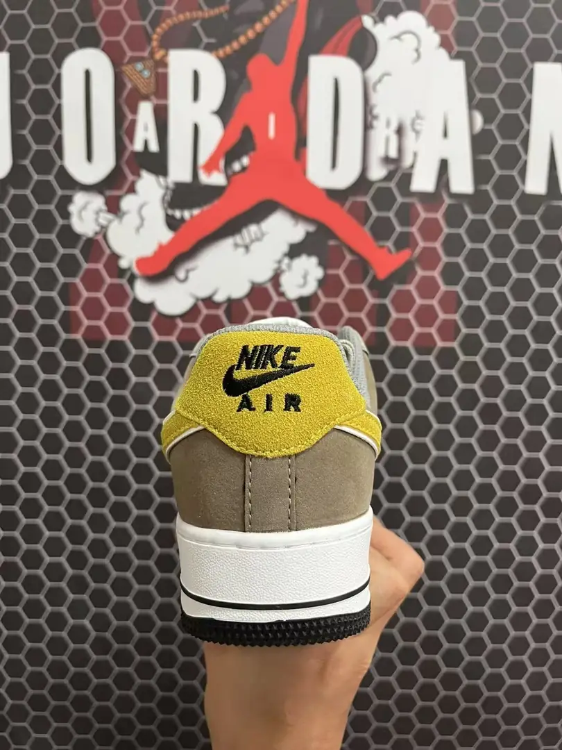 V3037-💴36.74$AJ gallery