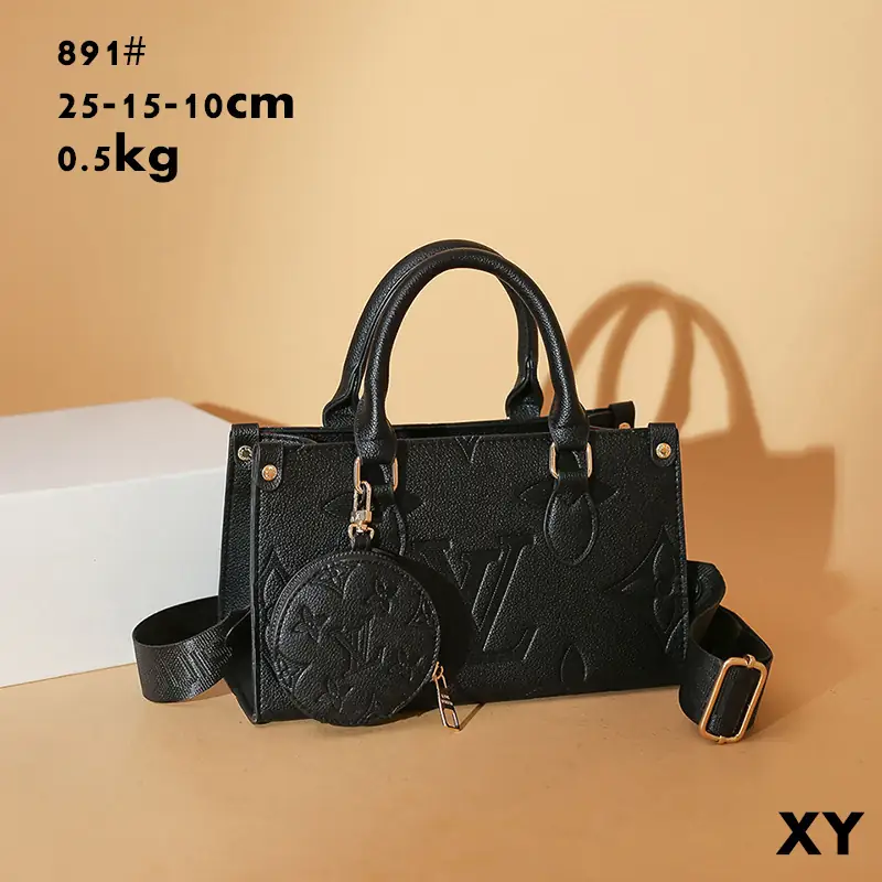 V3063-228💴31.88$LV gallery