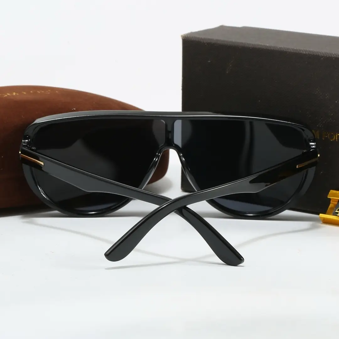 V3082-💴22.88$TOM FORD gallery