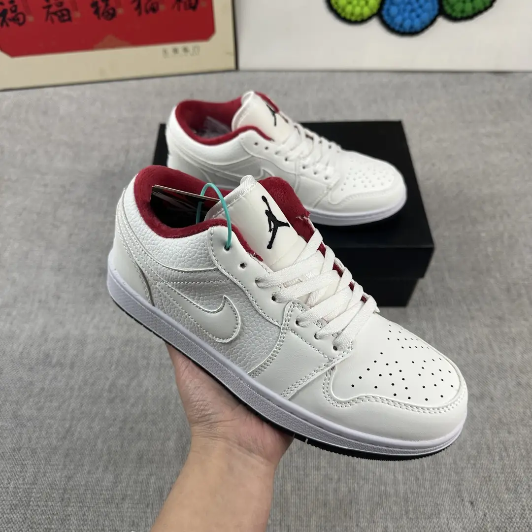 V3089-💴33.22$AJ1 gallery