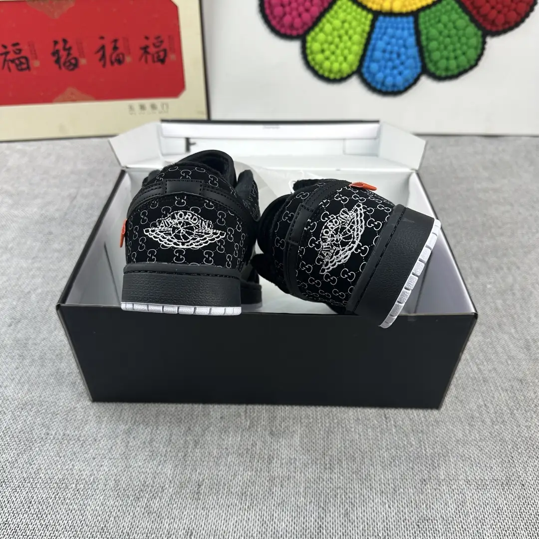 V3089-💴33.22$AJ1 gallery