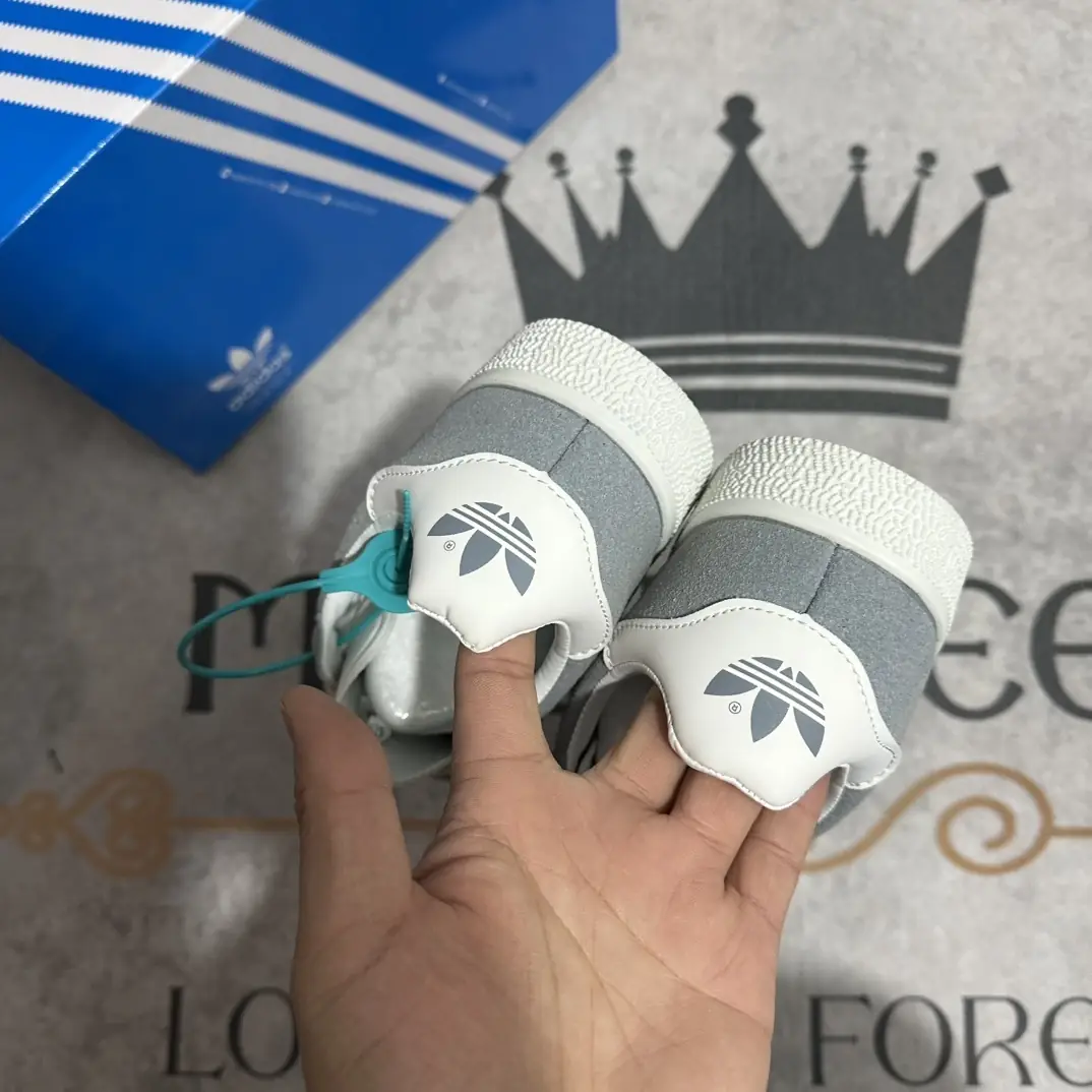 V3092-💴29.11$Adidas gallery
