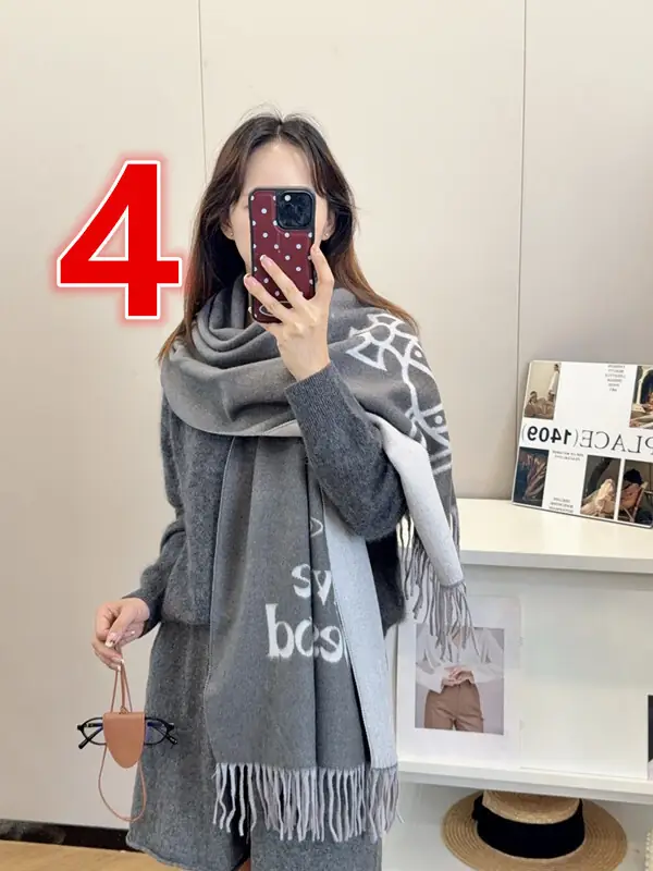 V3094-💴25.55$COACH gallery