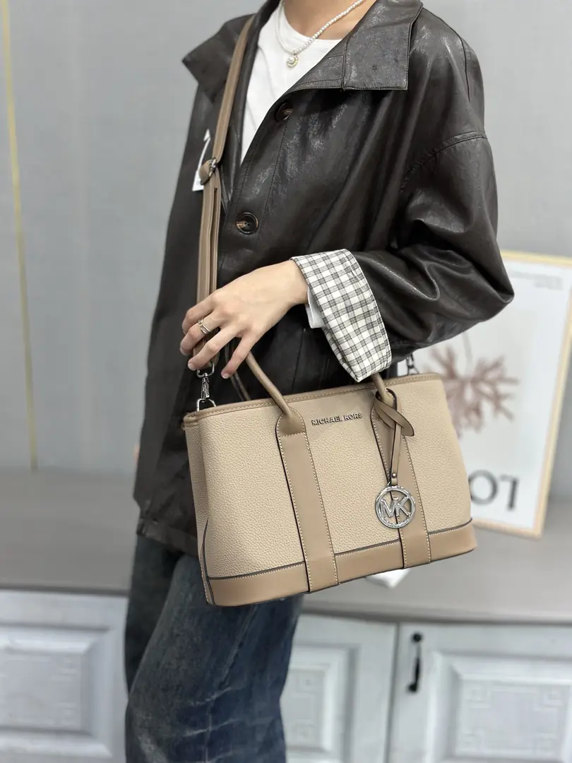 V3123-💴38.99$MK gallery