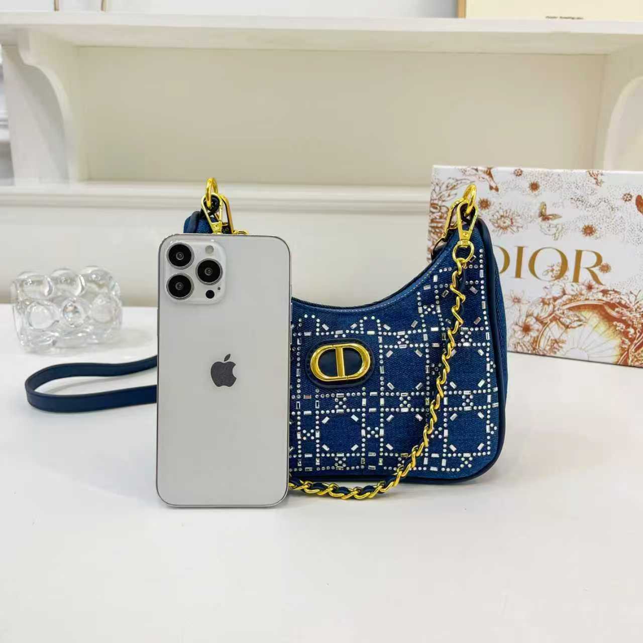 V3131-💴31.88$DR gallery