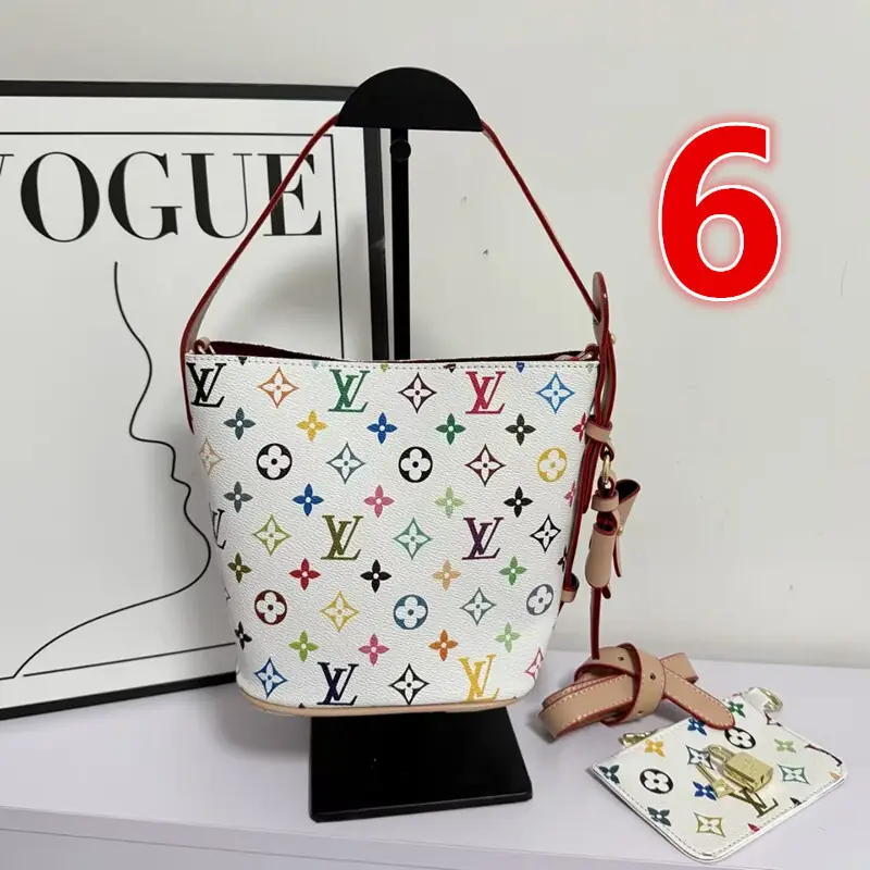 V3133-💴27.99$LV gallery