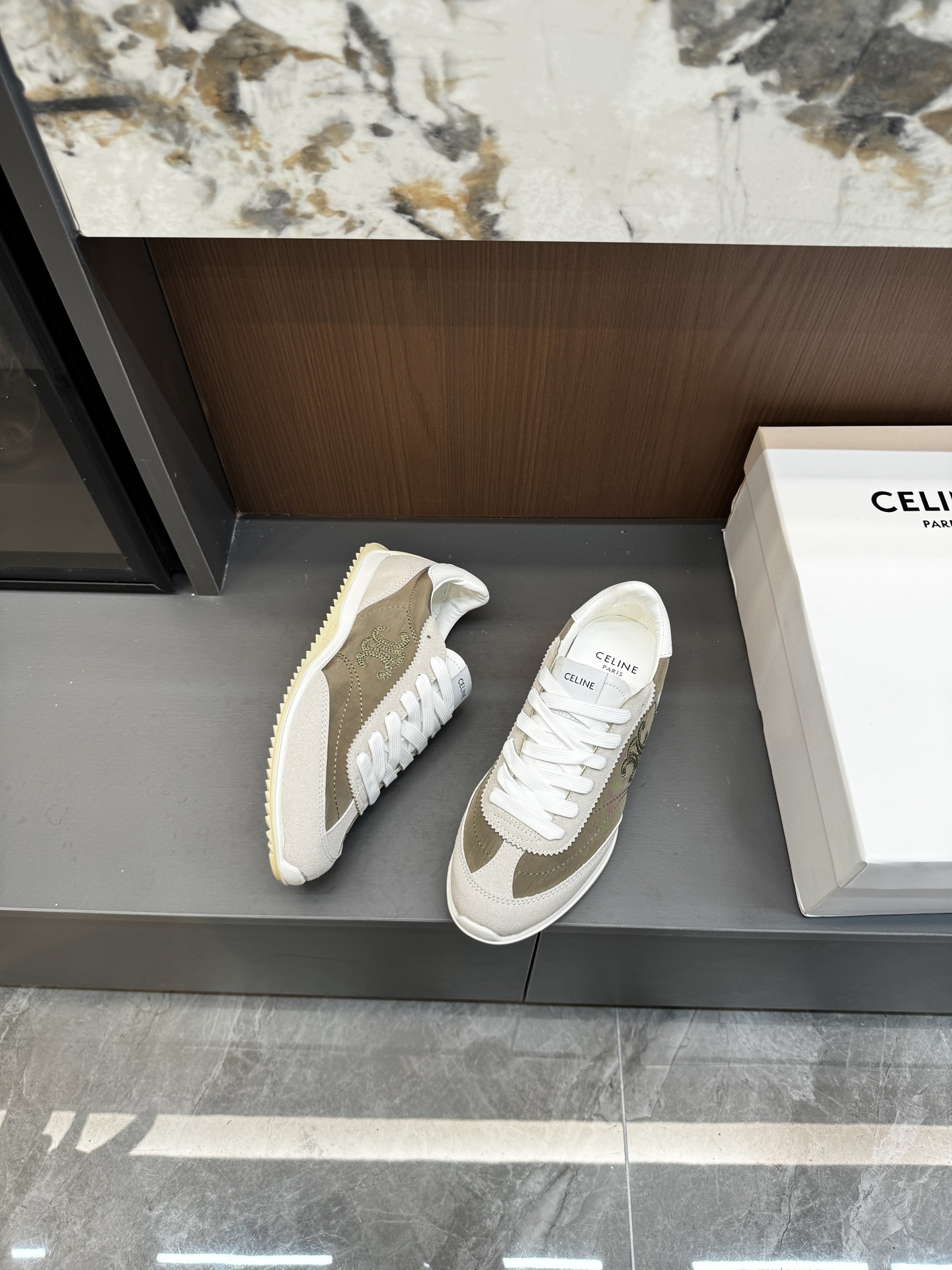 V3134-💴70$ CELINE gallery