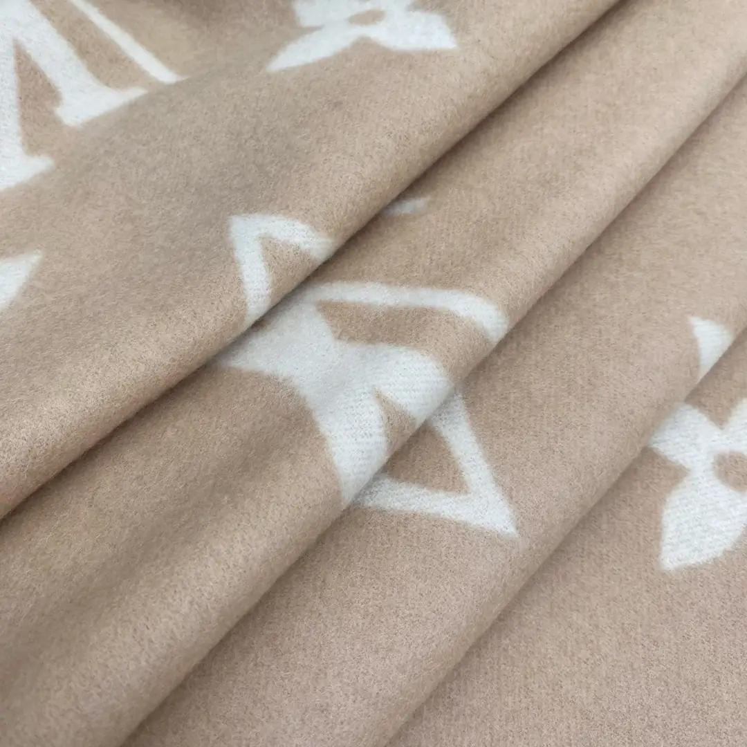 V3135-💴50.88$LV gallery