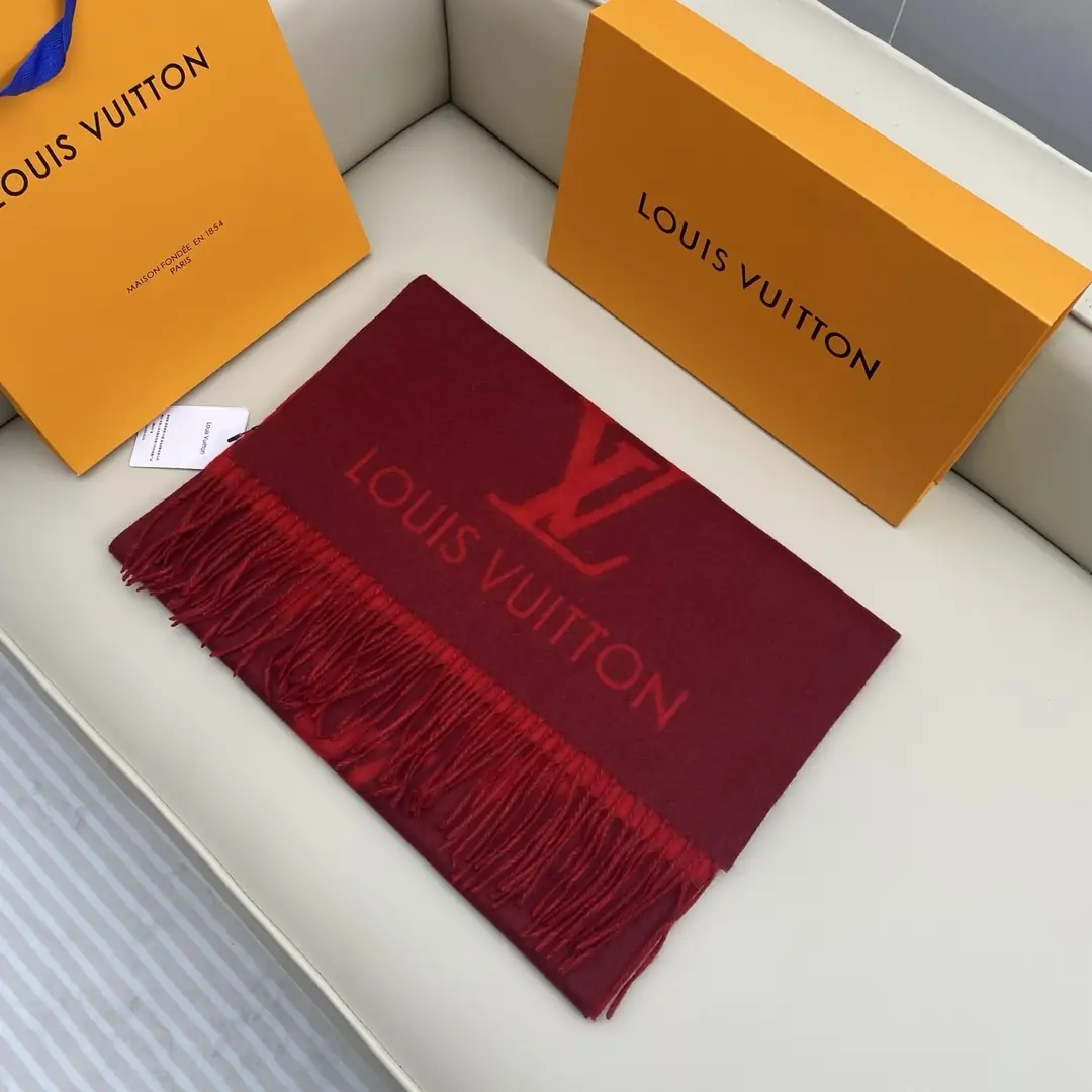 V3135-💴50.88$LV gallery