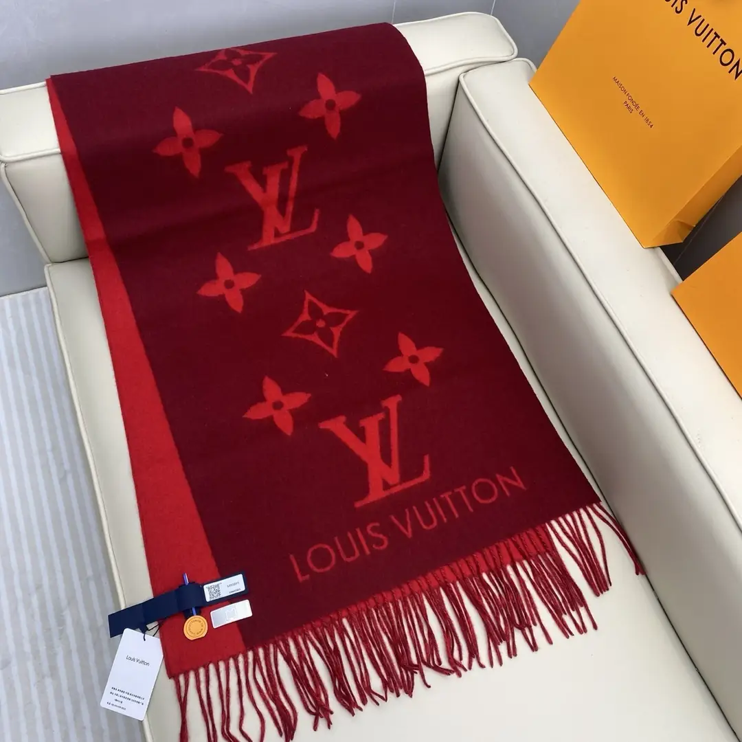 V3135-💴50.88$LV gallery