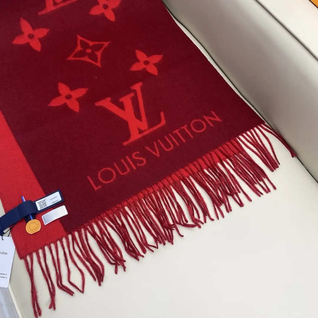V3135-💴50.88$LV gallery