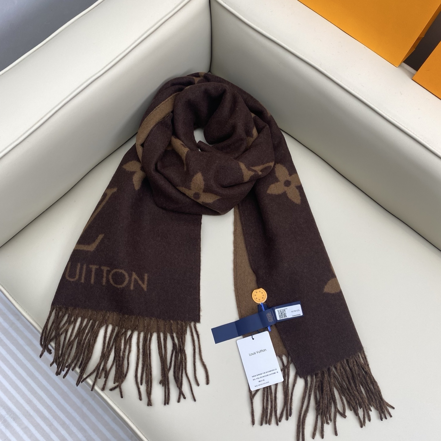 V3135-💴50.88$LV gallery