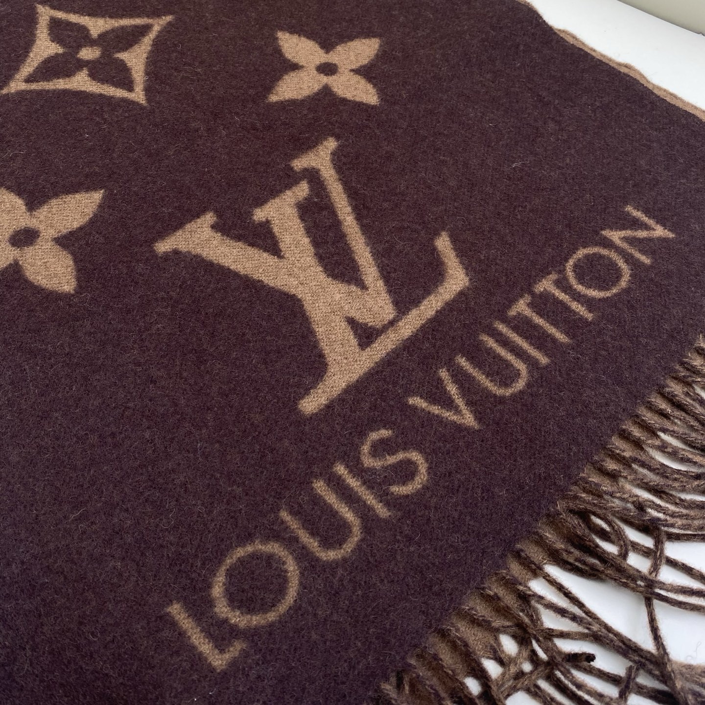 V3135-💴50.88$LV gallery