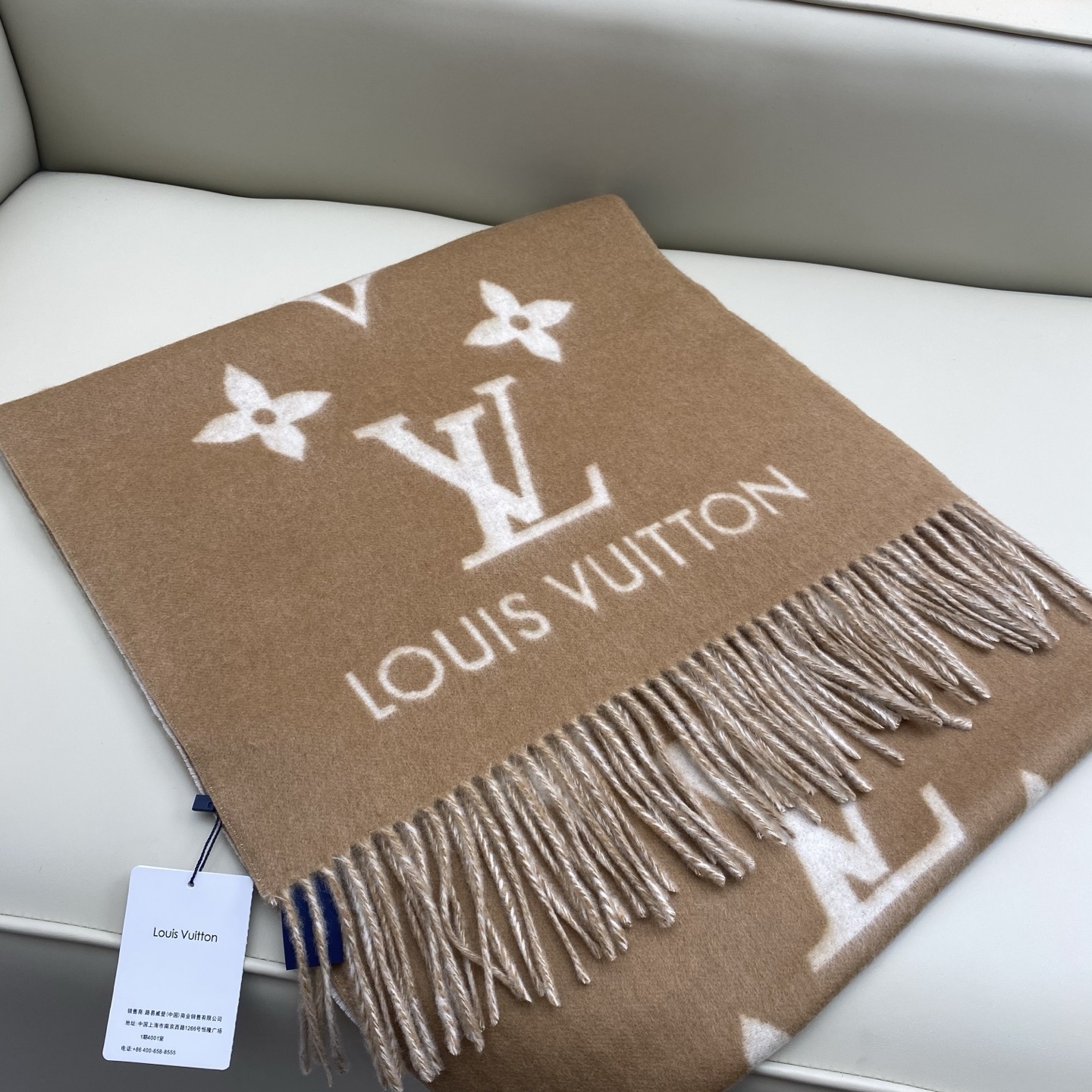 V3135-💴50.88$LV gallery