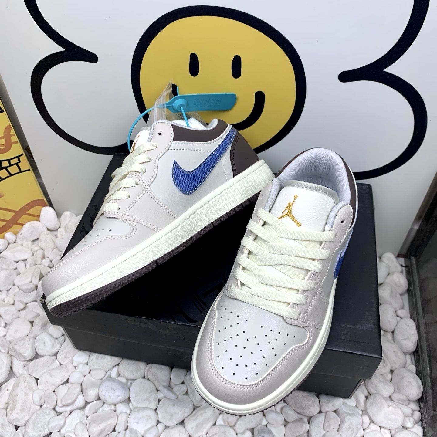 V3140-💴36.88$AJ1 gallery