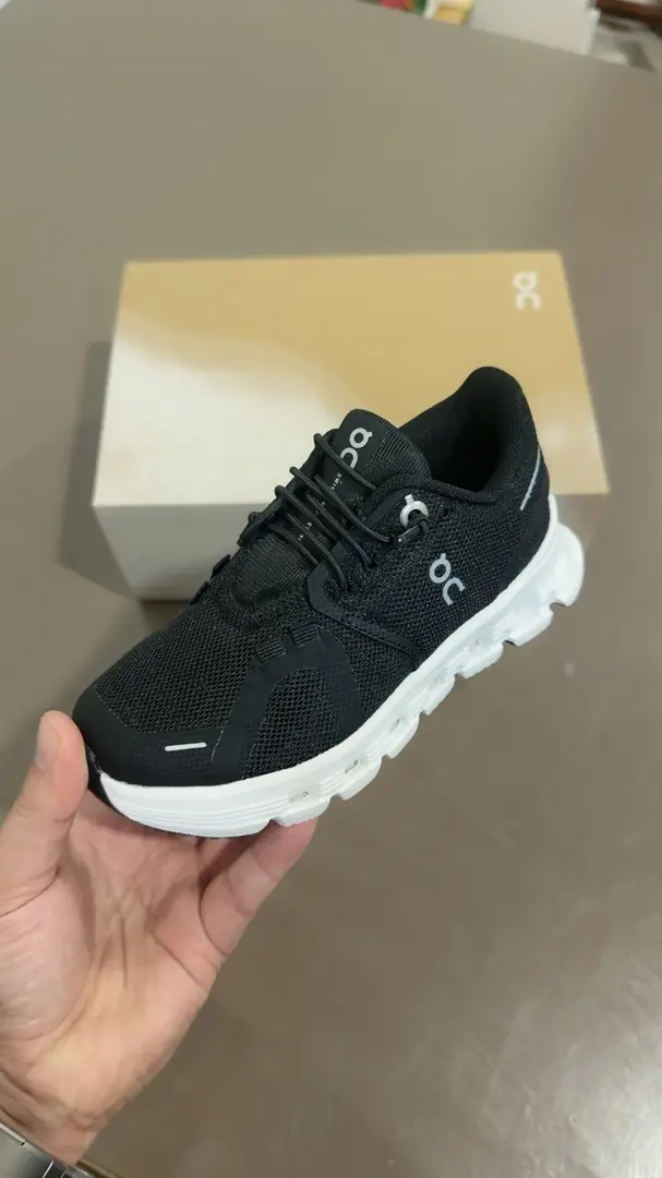 4R79 ON Cloud kids Cloud 6  38$ gallery