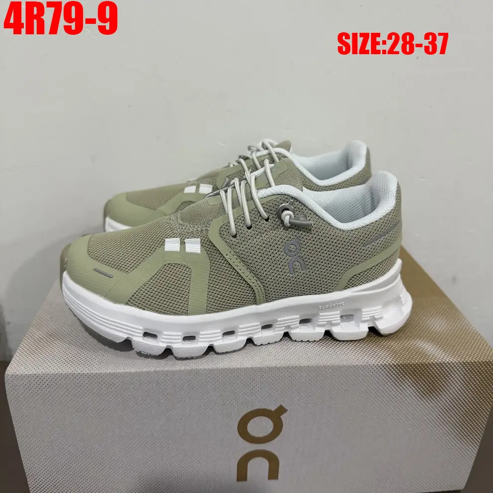 4R79 ON Cloud kids Cloud 6  38$ gallery