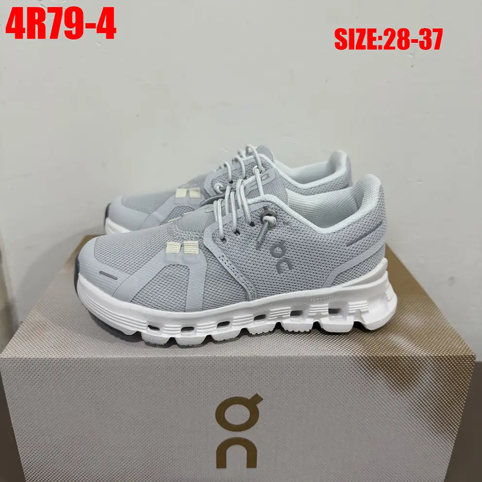 4R79 ON Cloud kids Cloud 6  38$ gallery