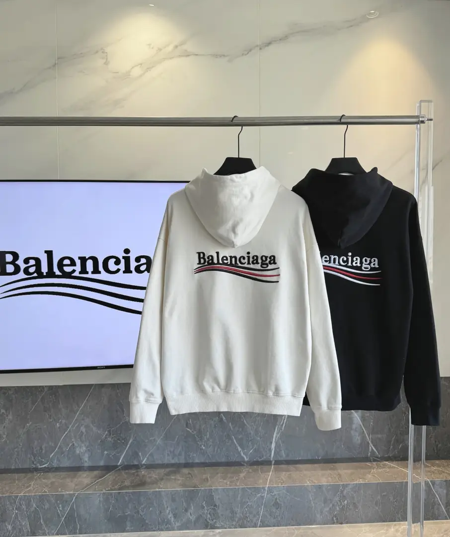 BL01 𝗕𝗮𝗹𝗲𝗻𝗰𝗶𝗮𝗴𝗮 Wave Hoodie 56$ gallery