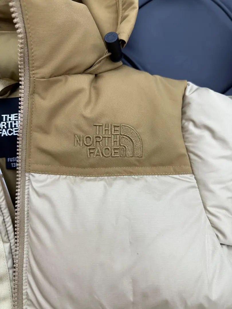 BM01 The North Face 1996 Children's Down Jacket  56$ gallery