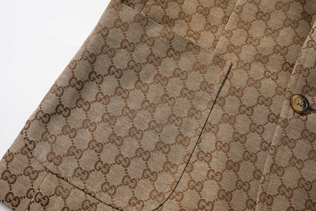 BW03 Gucci Double G Jacquard Suit 82$ gallery
