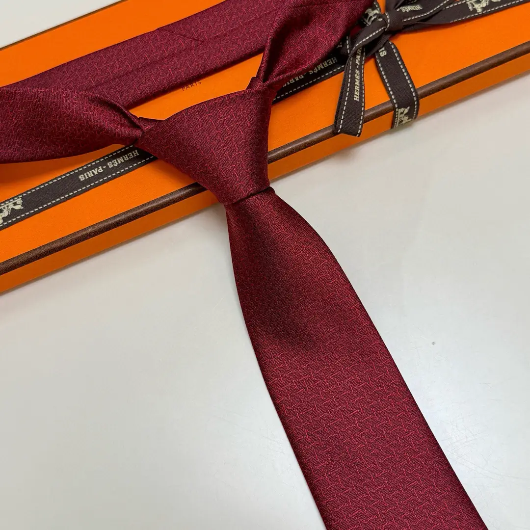 C7X Hermès men's new tie 38.9$ gallery