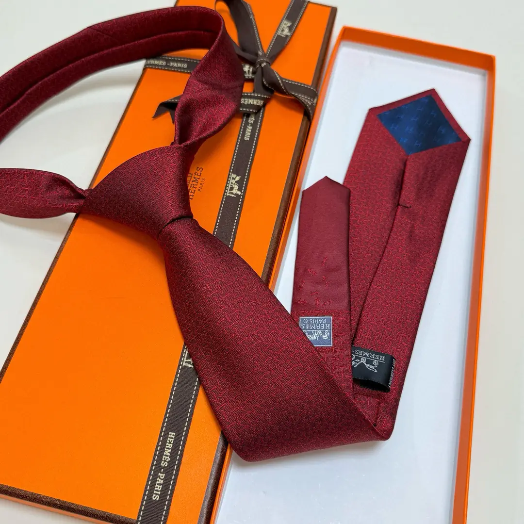 C7X Hermès men's new tie 38.9$ gallery