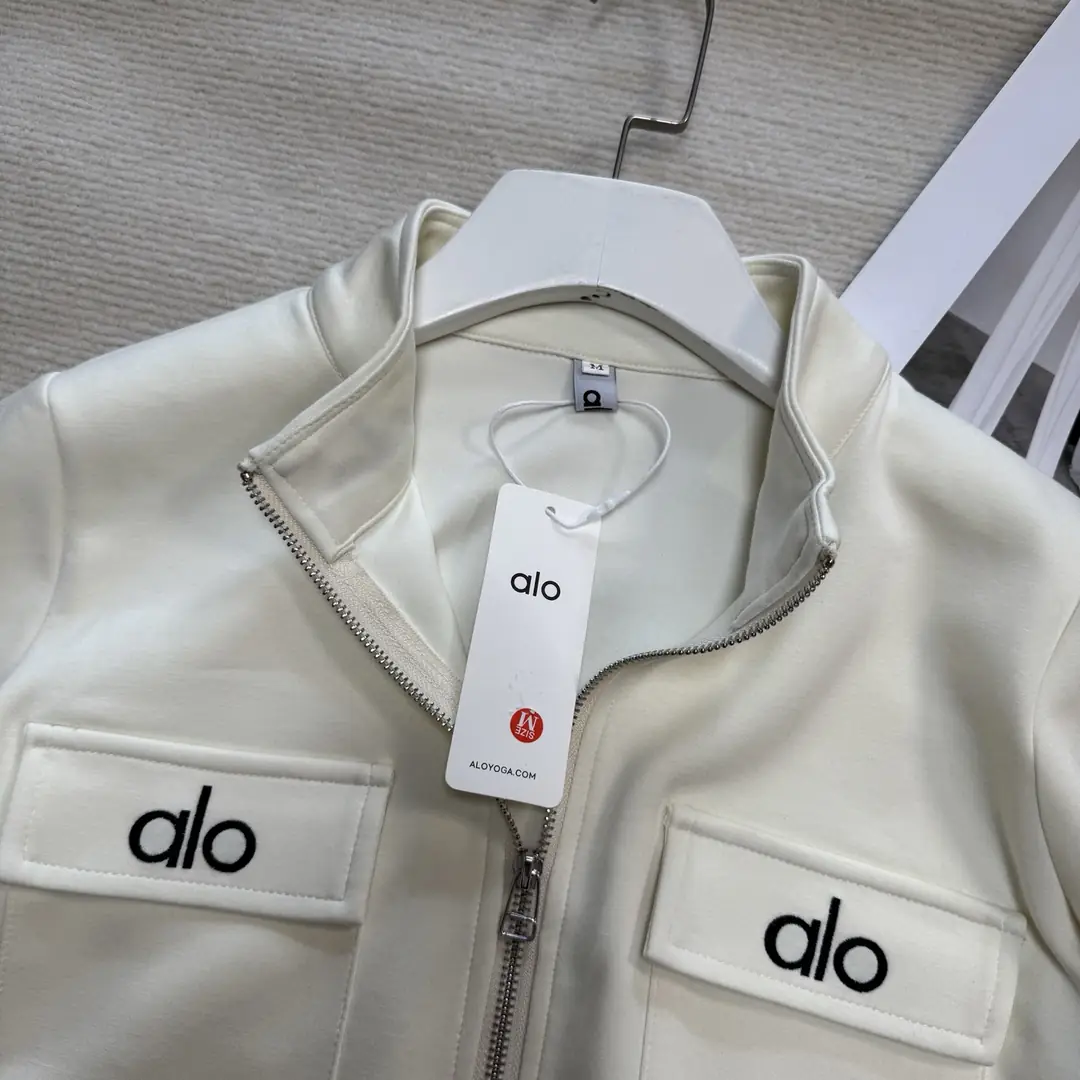 CS03 Alo sports suit 52$ gallery