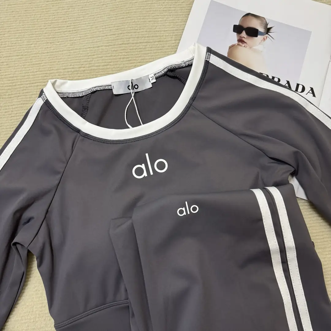 CS04 Alo Yoga Fabric Sports Chest Pads 45$ gallery