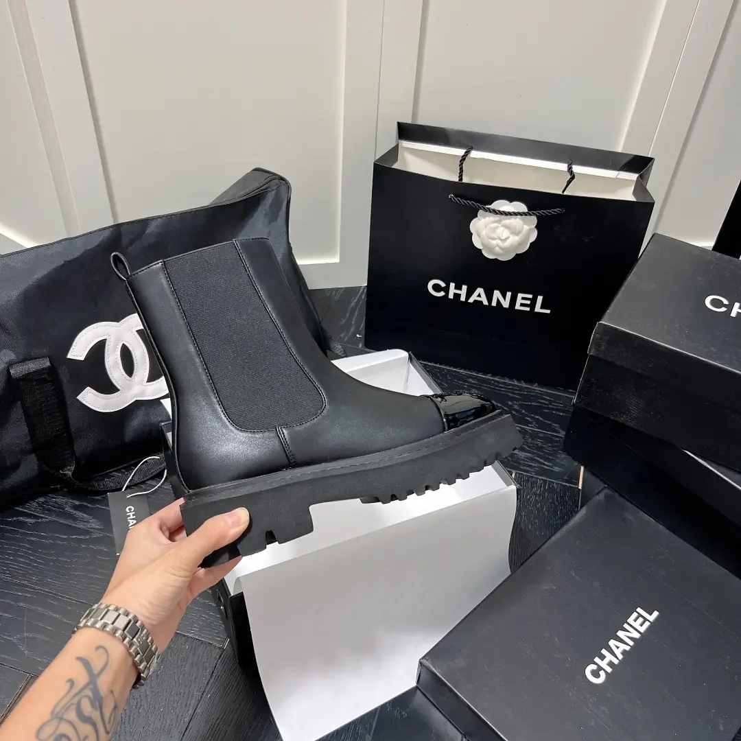 F1J14 CHANEL FW2022FW Chanel short boots 58$ gallery