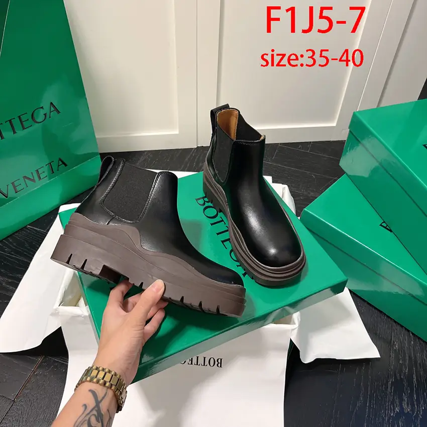 F1J5 Bottega Veneta mid-calf boots, two styles 58.8$ gallery