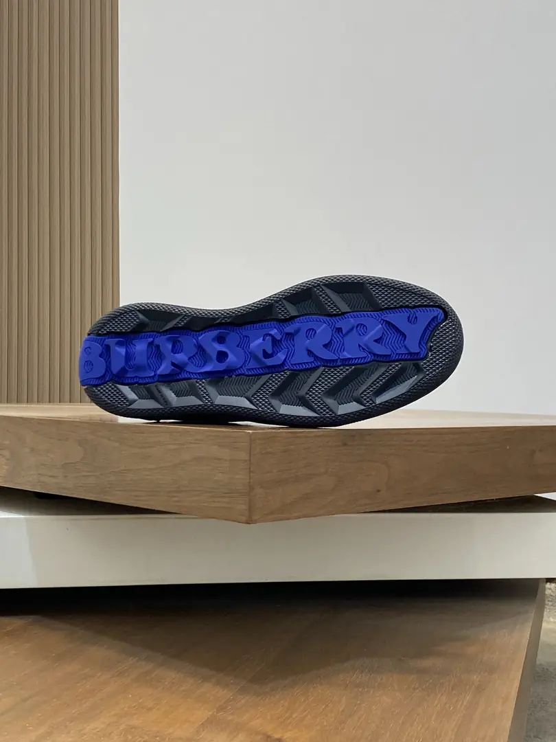 F1J8 Burberry sports casual shoes 75$ gallery